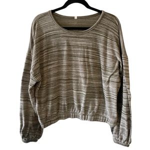 Cropped Sweatshirt with bubble sleeves, lightweight, heathered green & gray, Med